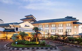 Prime Plaza Hotel Purwakarta